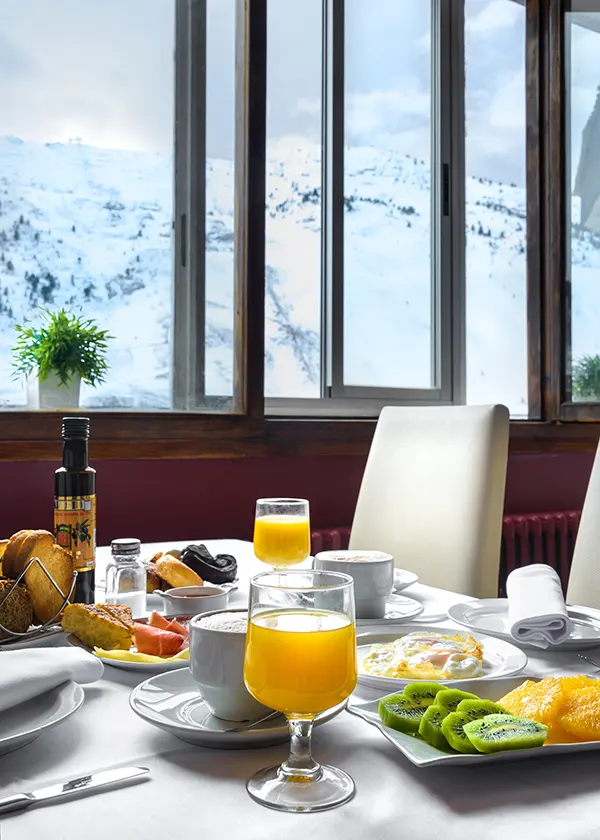 DESAYUNO hotel tobazo